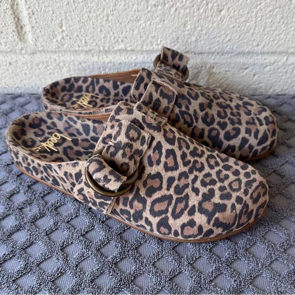 Beek Vulture Mules Cheetah  Print Suede Size 7